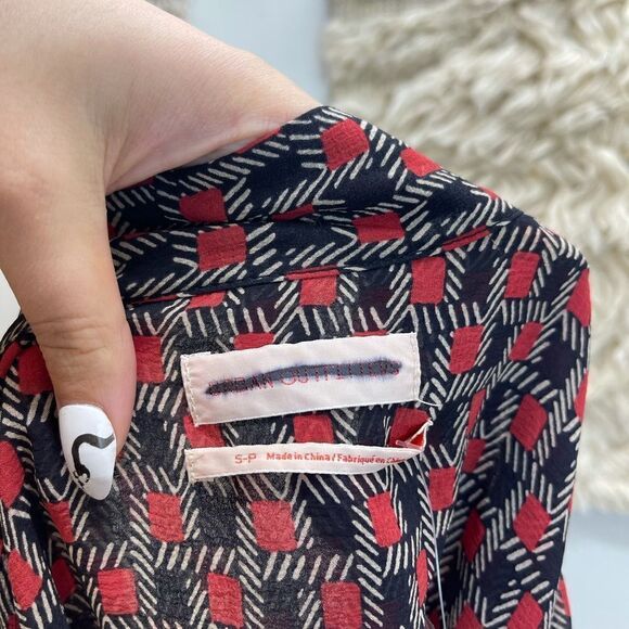 OU Chiffon L/S Sheer Top - Picture 10 of 13